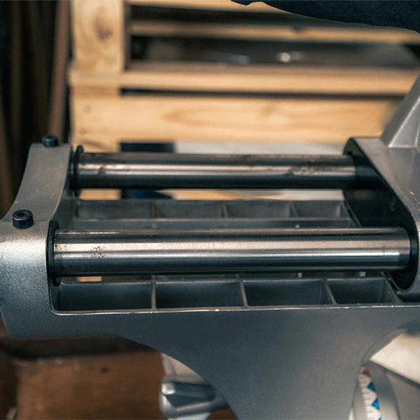 SERRA CIRCULAR DE ESQUADRIA 300 MM – 12 polegadas - Dupla Guia Laser - Guia telescópica - MK.400.I